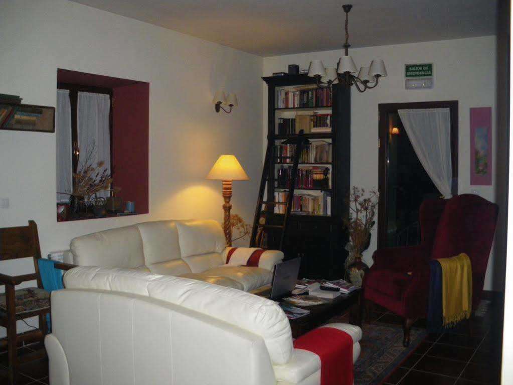 Casa Rural El Linaje De Los Cinco Sombreros Gallegos De San Vicente ภายนอก รูปภาพ
