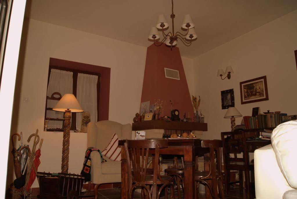 Casa Rural El Linaje De Los Cinco Sombreros Gallegos De San Vicente ภายนอก รูปภาพ