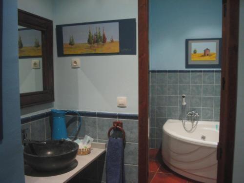 Casa Rural El Linaje De Los Cinco Sombreros Gallegos De San Vicente ห้อง รูปภาพ